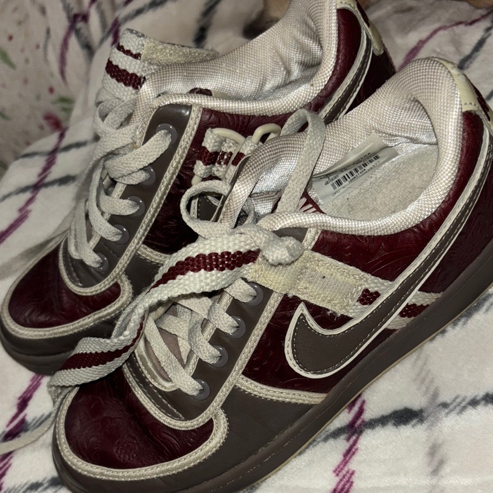 Nike Burgundy and Gray Sneakers